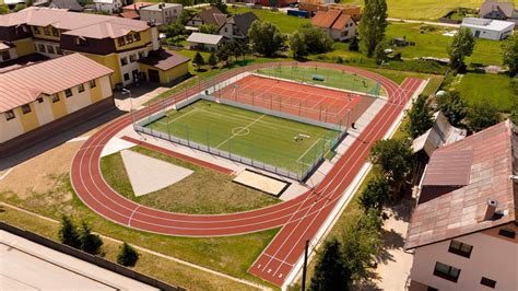 Multifunkčné športovisko K Park v Brezne