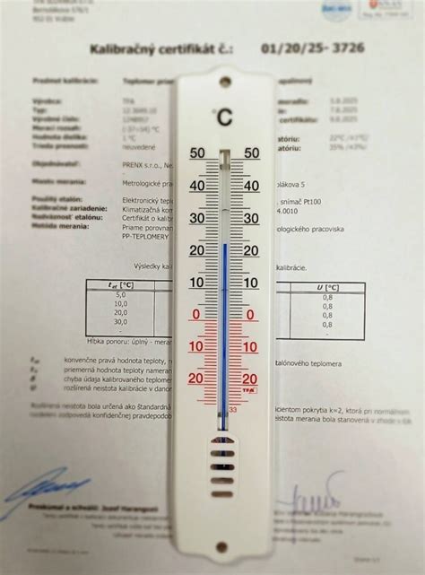 meranie vlhkosti a teploty v miestnosti pred pokladkou