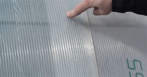 Štruktúra komôrkového polykarbonátu