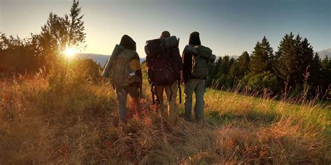 Ilustrácia základných techník prežitia v prírode