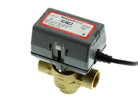 Detailný pohľad na telo ventilu a elektrický pohon Honeywell