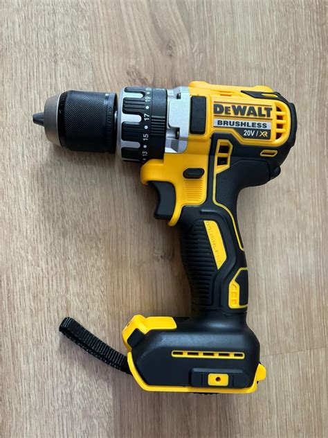 Technické parametre akumulátorovej vŕtačky DeWalt DCD796