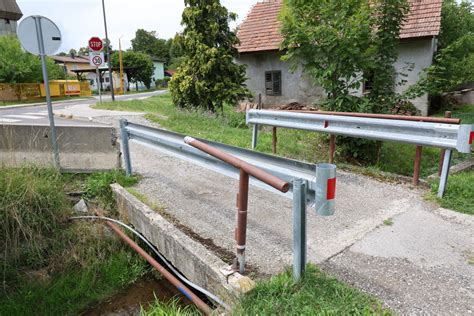 Schéma technického riešenia zatrubnenia potoka pri ceste