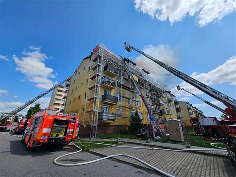 Ilustrácia zatepleného bytového domu