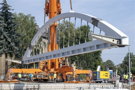Proces betonáže mostnej konštrukcie