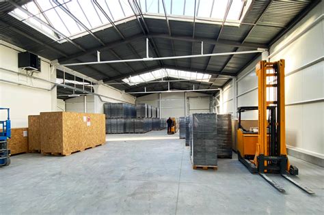 Skladovanie stavebných fólií