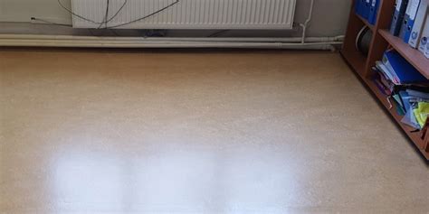 Kaučukové podlahy v rôznych prostrediach (šport, zdravotníctvo, domácnosť)