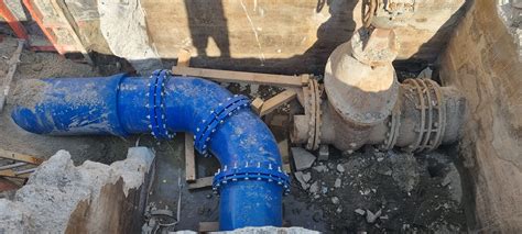 Známky poškodenia liatinového potrubia