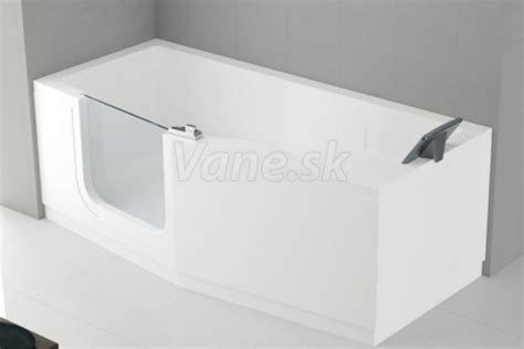 Proces inštalácie vane s dvierkami