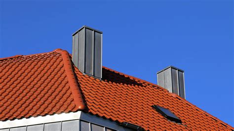 Rôzne materiály na obloženie komína