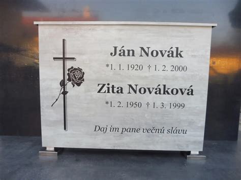 Rôzne typy náhrobných pomníkov a urnových miest