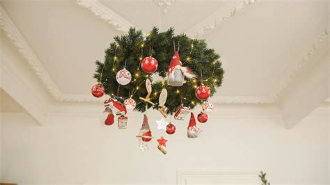 Ilustračná schéma vianočnej výzdoby na kľúč