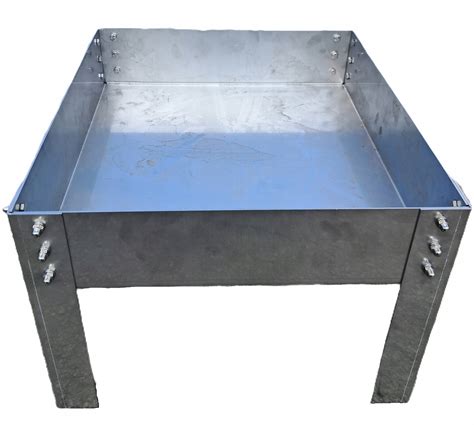 Rôzne materiály na stavbu grilu