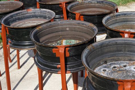 DIY gril z automobilového disku