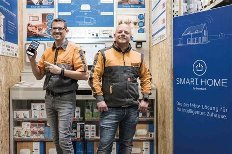 Sortiment nádob v obchode Hornbach