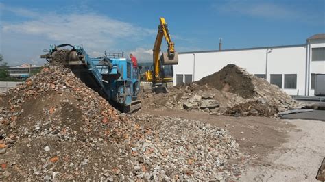Závod na ekologické spracovanie stavebného odpadu a recykláciu EPS polystyrénu