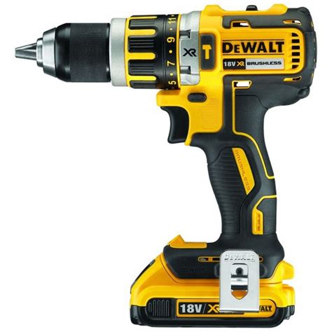 Detail bezuhlíkového motora DeWalt aku vŕtačky