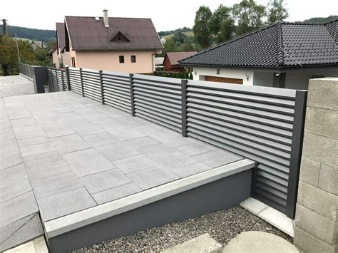 Hliníkový plot odolný voči korózii