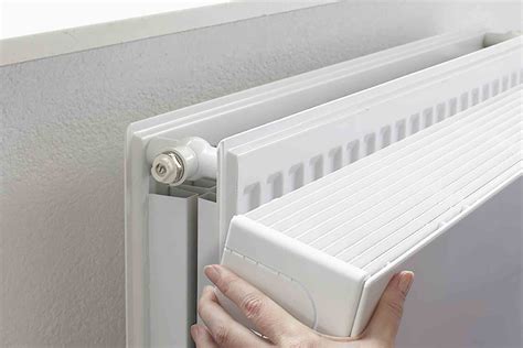Radiátor s otvoreným odvzdušňovacím ventilom