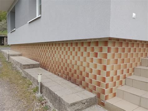 Schéma aplikácie hydroizolačnej stierky na sokel