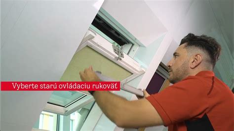 Použitie samolepiacej tesniacej pásky pri strešnom úžľabí