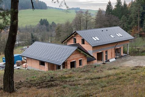porovnanie murovania a suchej výstavby