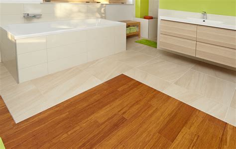 Drevená mozaika vhodná do vlhkých priestorov