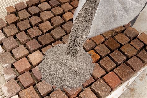 Škárovanie dlažby