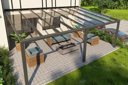 Hliníková pergola s polykarbonátovou krytinou
