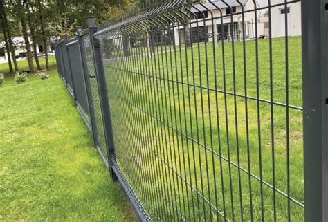 Detail panelu Nylofor 3D s prelisom a ostrým zakončením