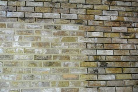 Nástroje na škárovanie tehlového obkladu