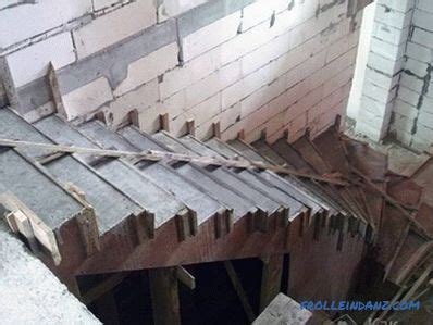 Betónové monolitické schodisko v procese výstavby