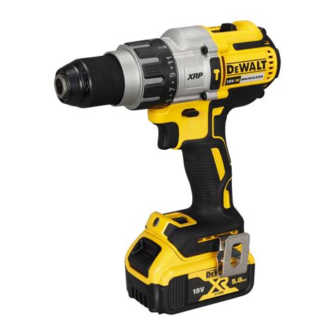 DeWALT DCD996P2 v akcii: Vŕtanie do tvrdých materiálov