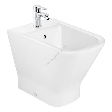 Klasický stojací bidet s batériou
