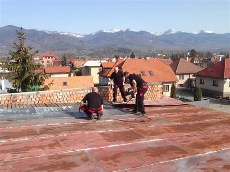 Rekonštrukcia strechy bytového domu