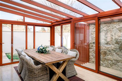 Moderné zimné záhrady a pergoly