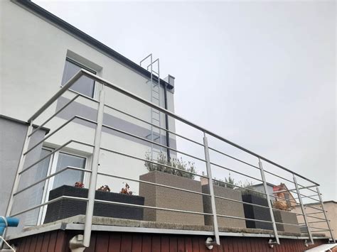 Profesionálna montáž zábradlia