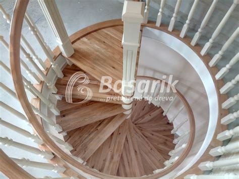 Vretenové schodisko