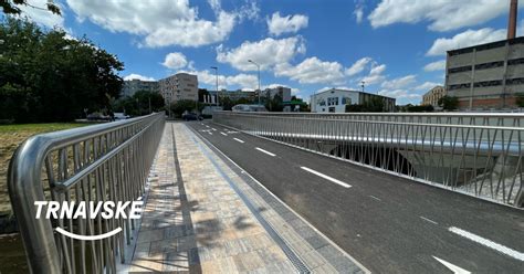 Ulica Zelený kríčok pred rekonštrukciou