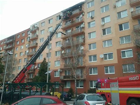 Požiar zateplenej fasády bytového domu