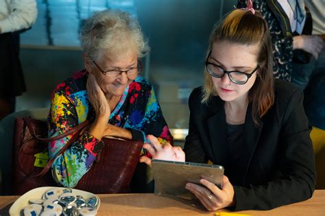 Seniori na sociálnej aktivite