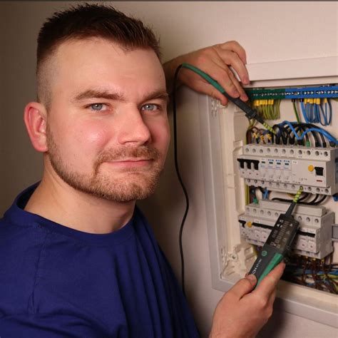 Ikona bezpečnostného varovania pre elektroinštalácie