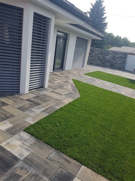 Rôzne typy betónovej dlažby v exteriéri
