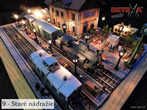 Staré železničné nádražie s klasickými hodinami