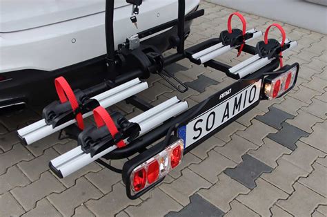 Nosič bicyklov na streche auta