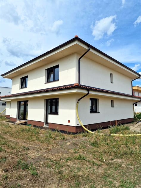 Fasádna akrylátová omietka na zateplenie
