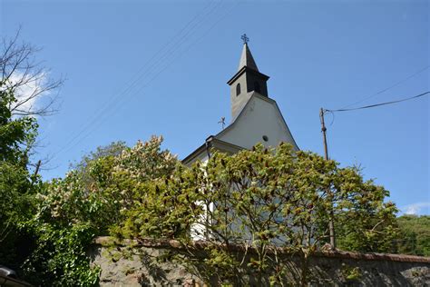 Súčasný kostol v Rimavskej Píle a jeho okolie