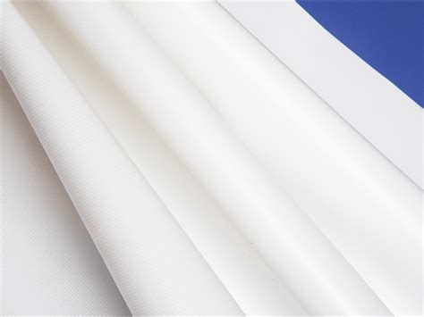 Graf odolnosti PVC voči UV žiareniu