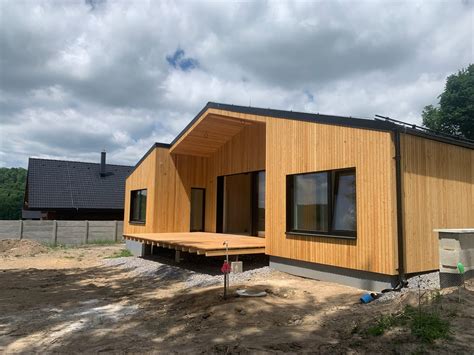 Moderná drevená fasáda chaty