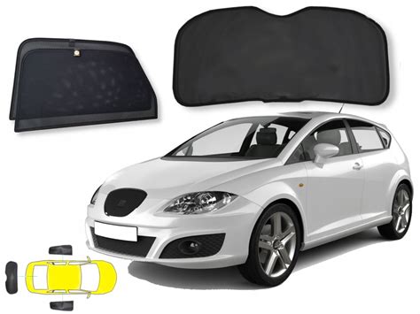 Detail dverového obkladu Seat Leon 2 a tlmiacich materiálov